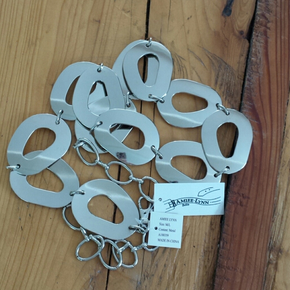 Amiee Lynn women's silver chain link belt Sz M-L